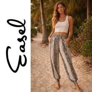 Easel, Boho Paisley Print Smocked‎ Waist Jogger Pants Size Medium
